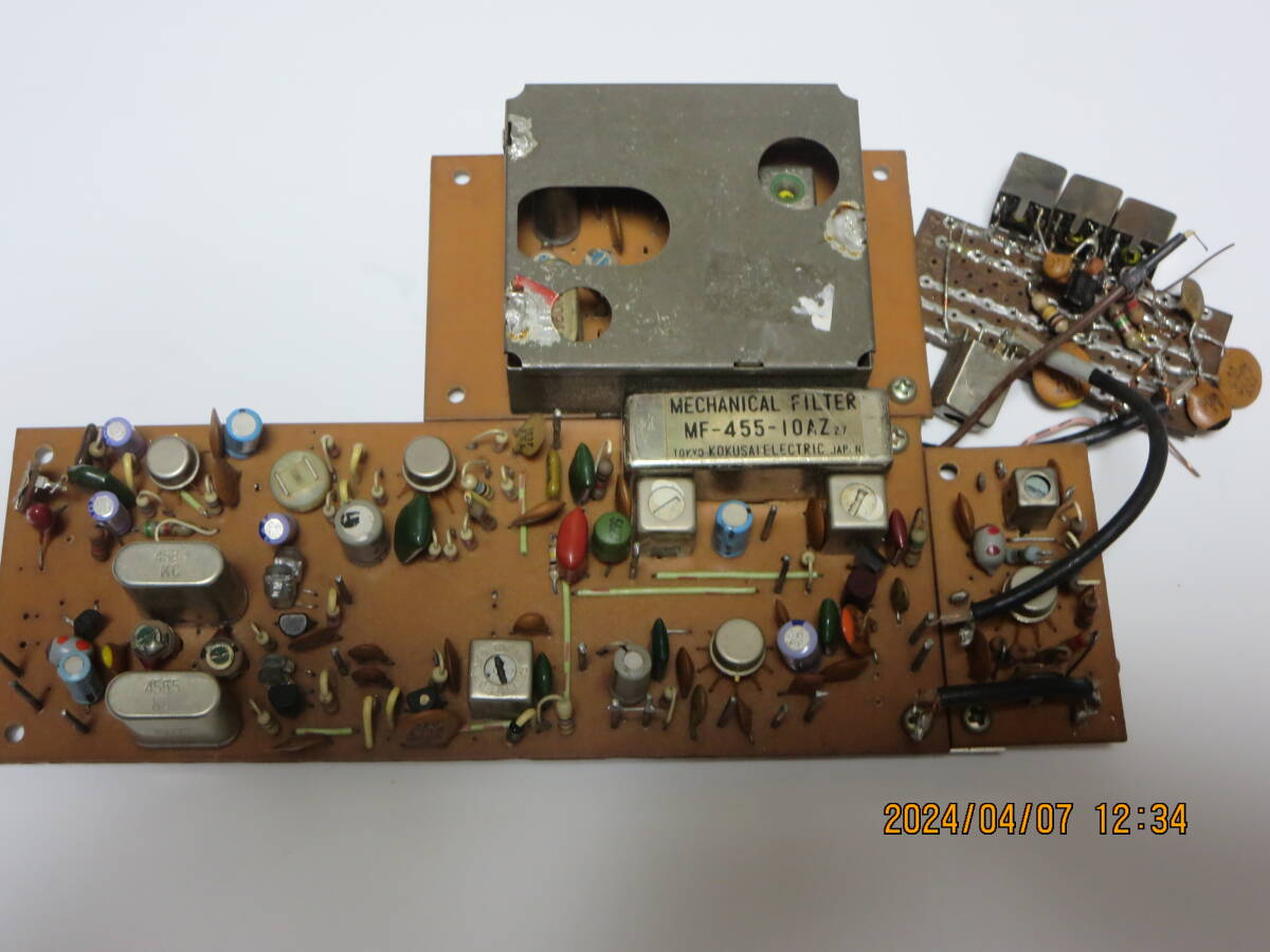 国際電気製メカニカルフィルター付き基板の画像1
