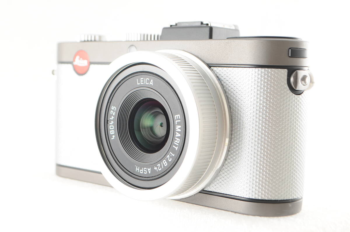 ★超美品★ Leica ライカ X-E Typ 102 elmarit 24mm F2.8 付属品満載★清潔感溢れる綺麗な外観! カビ・クモリなし! 細かく動作確認済!の画像2