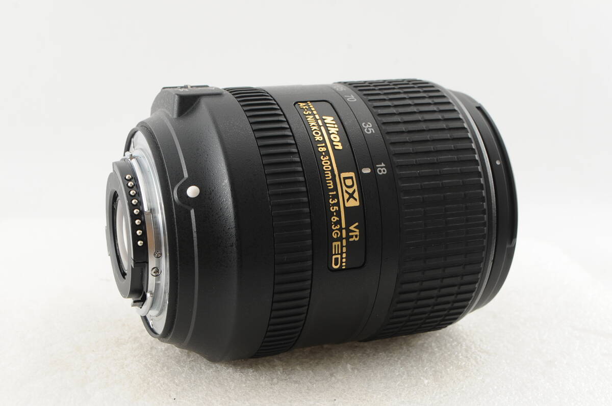 ★超美品★ Nikon ニコン AF-S DX Nikkor 18-300mm F3.5-5.6 G ED VR 付属品満載★清潔感溢れる綺麗な外観! カビ・クモリなし! 完動品!の画像3