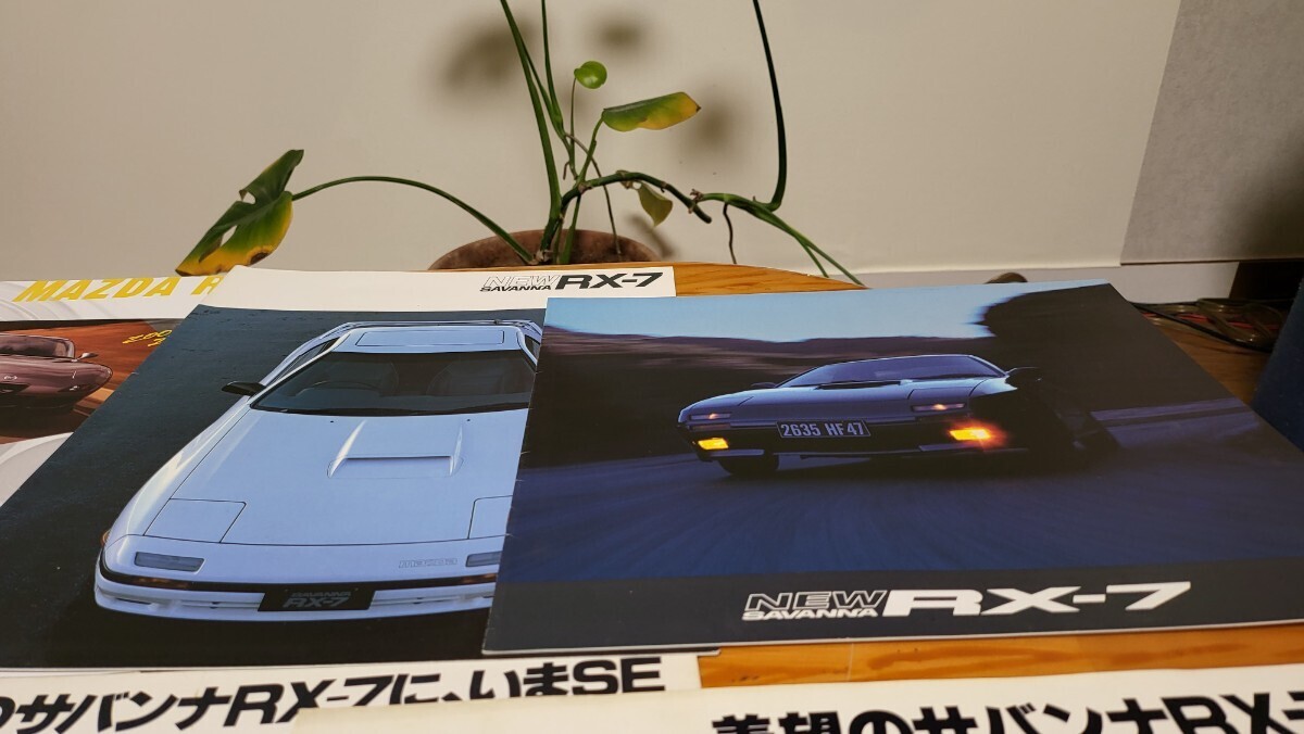 マツダ 初代サバンナRX-7 SA22～FC3S～最終型efinl RX-7 FD3S 前後期型 オプションパーツカタログ プラスDVD計17冊 希少当時物 7オーナーへの画像5