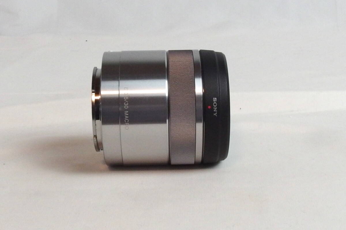 ■ソニー SONY E30mm F3.5 Macro SEL30M35■eマウント■中古品■_画像2