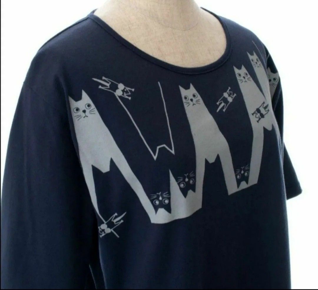 セール！ネコ　猫　ねこ　Tシャツ　猫柄　おしゃれ　　ルームウェア　ゆったり　クスグルジャパン　綿100 半袖 Tシャツ ネイビー