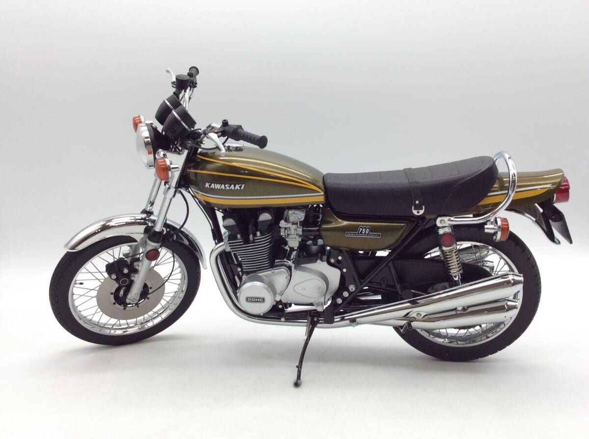 #3246 AUTOart オートアート KAWASAKI カワサキ 1/6 750RS（Z2） タイガーカラー 限定500台 LIMITED バイク ミニカー コレクション 希少の画像4