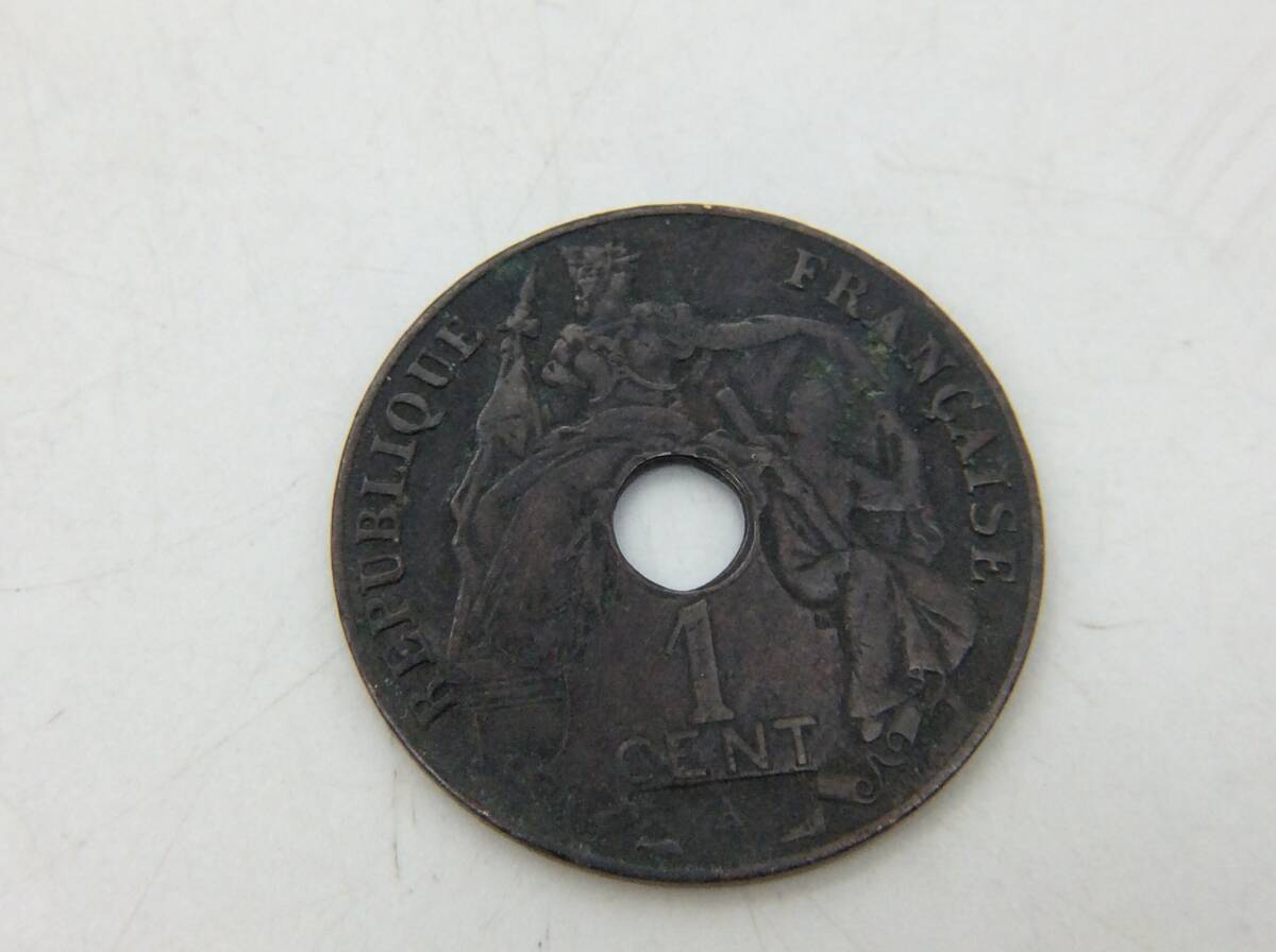 #3495 フランス領 インドシナ 1CENT 1926年 １セント 百分之一 コイン 古銭 穴銭 貨幣 外国古銭 コレクション_画像3