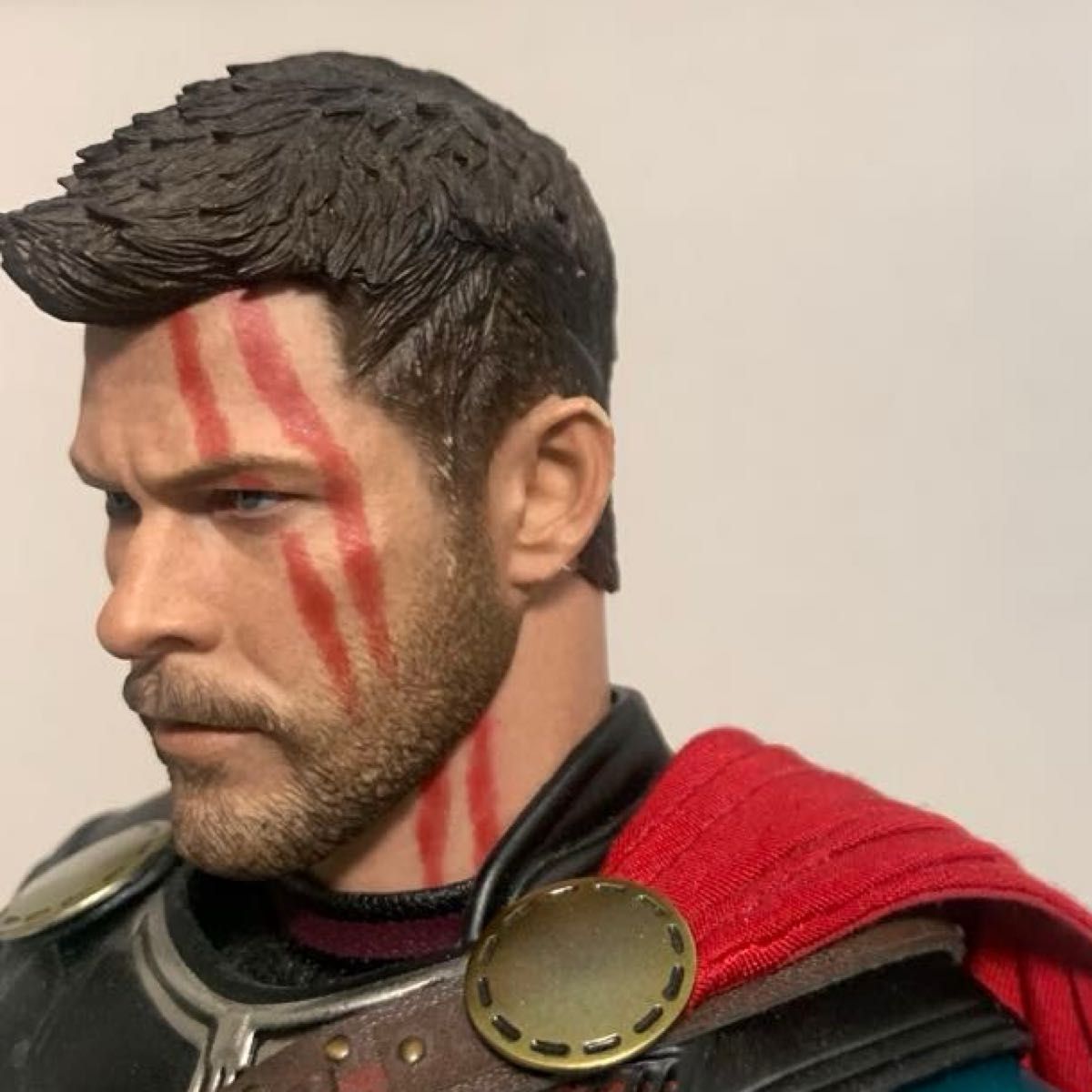 ホットトイズ ソー ラグナロク バトルロイヤル 1/6 フィギュア hottoys グラディエーター ソー