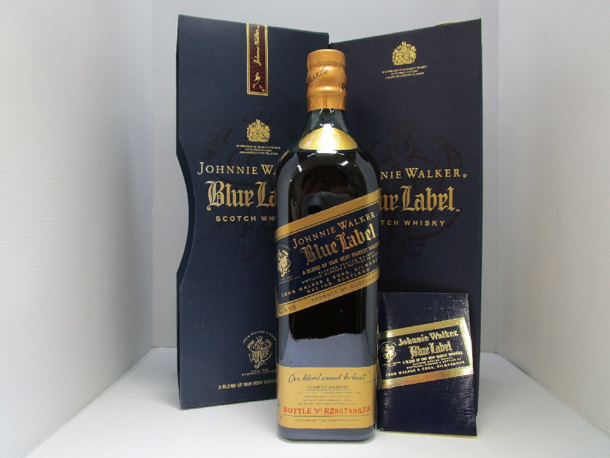 ジョニーウォーカ― ブルーラベル 750ml 43% JOHNNIE WALKER Blue Label スコッチウイスキー 未開栓 古酒 箱・冊子付き/B36161の画像1