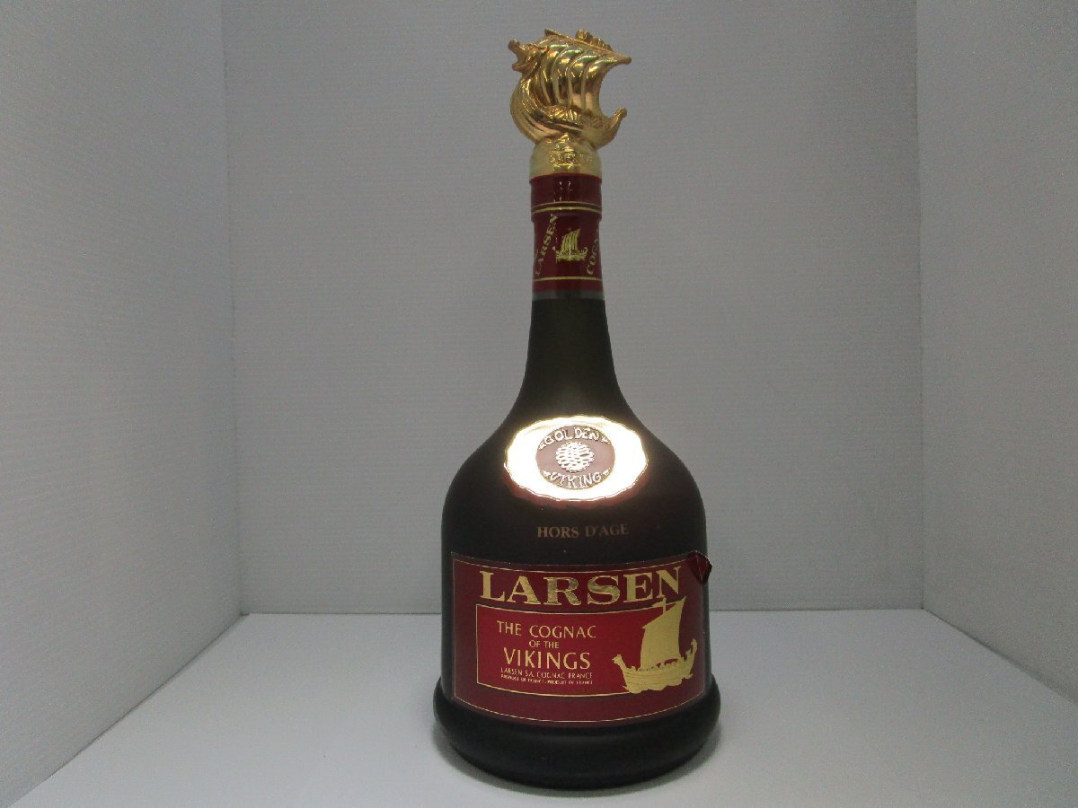 ラーセン オルダージュ ゴールデン ヴァイキング 700ml LARSEN HORS D'AGE GOLDEN VIKING コニャックブランデー 未開栓 古酒/A39165_画像1