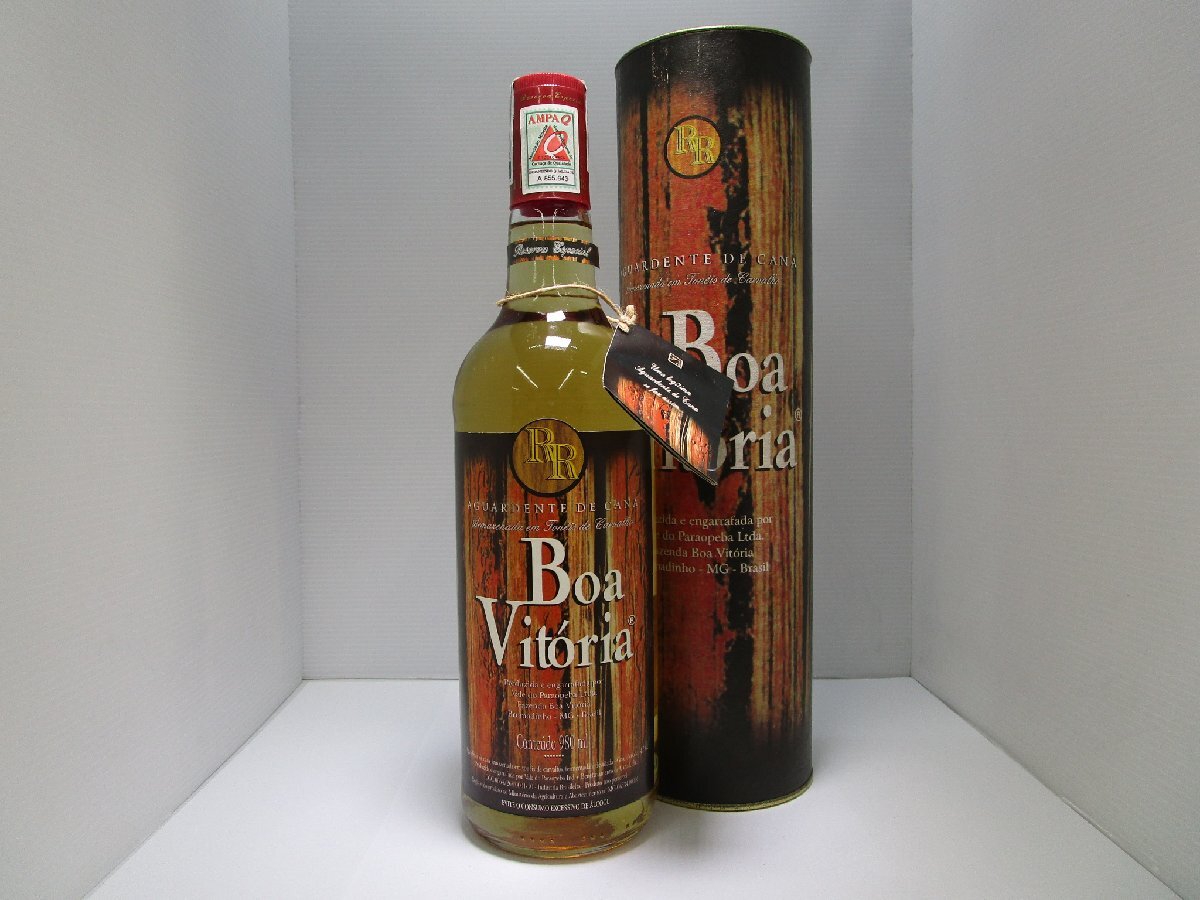 カシャーサ Boa Vitoria Cachaca 980ml ブラジル 未開栓 古酒 筒箱付き/B36309の画像1