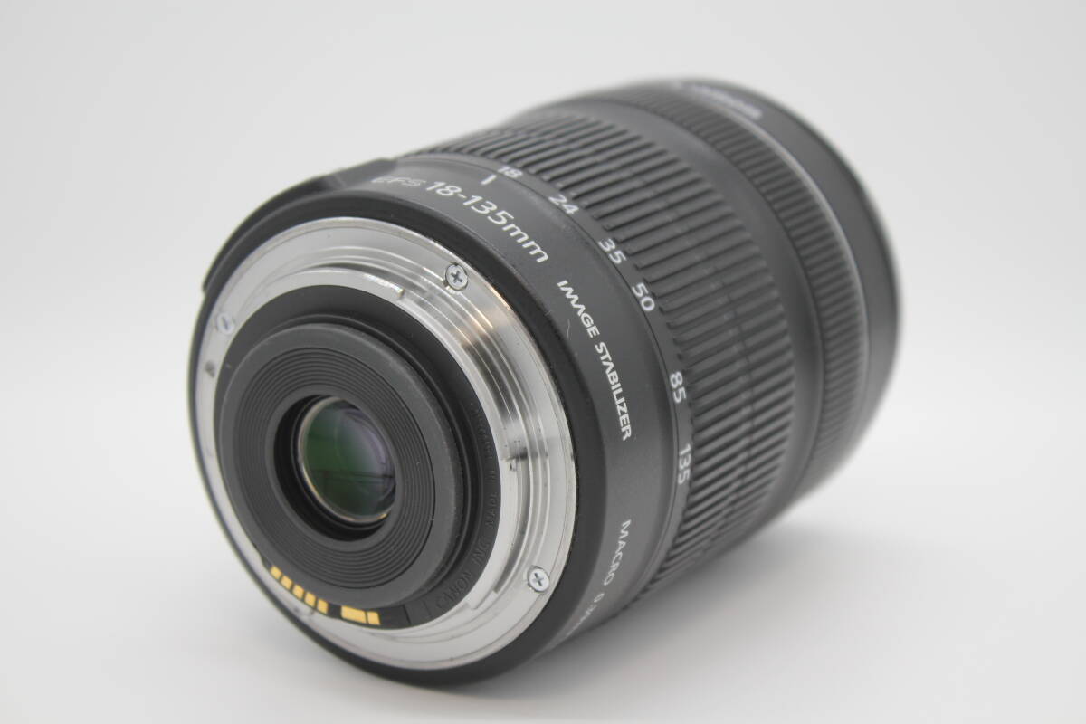 ★良品★ CANON キャノン ZOOM LENS EF-S 18-135mm F3.5-5.6 IS STM #548の画像2