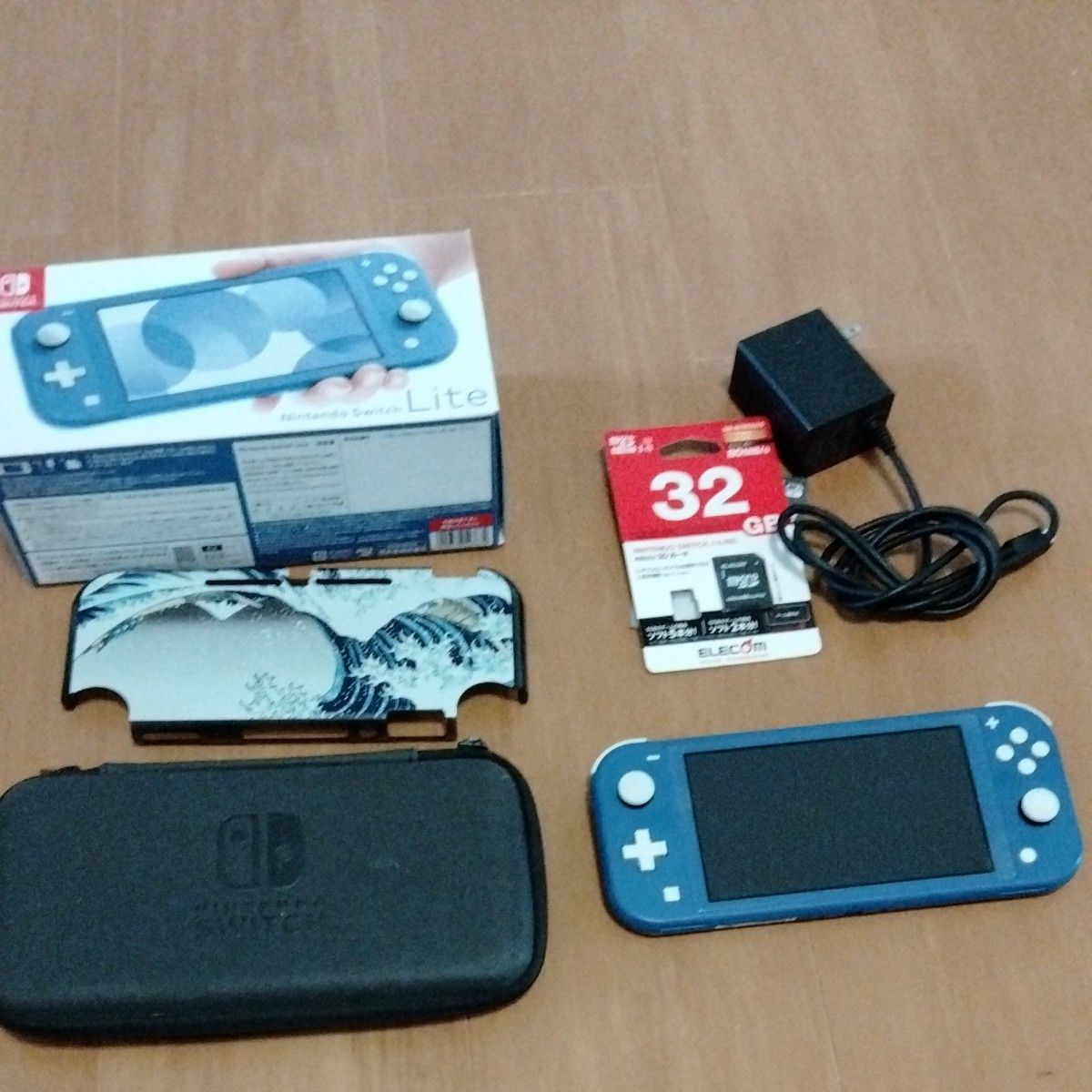 Nintendo Switch Lite ブルー+ソフト5本+ケース|Yahoo!フリマ Nintendo Switch Lite ブルー+ソフト5本+ケース|Yahoo!フリマ