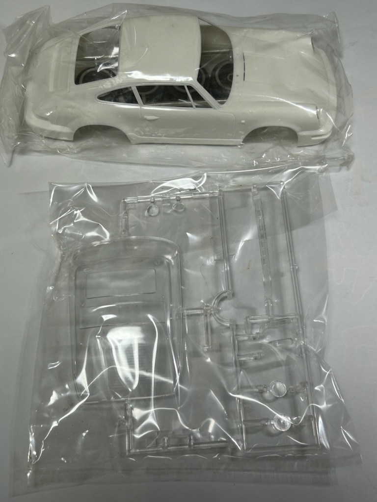 フジミ　RS-17　1/24　PORSCHE 911 CARRERA4 ポルシェ911カレラ4　箱なし_画像2