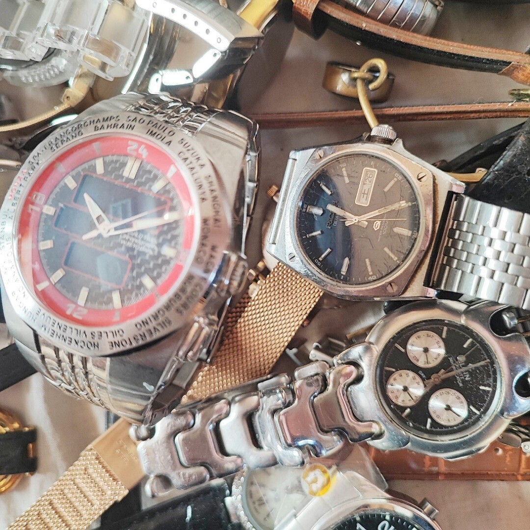 RADO BULOVA SEIKO など 約200本 まとめて メンズレディース腕時計 大量 セット kg本点個 ジャンク V02_画像10