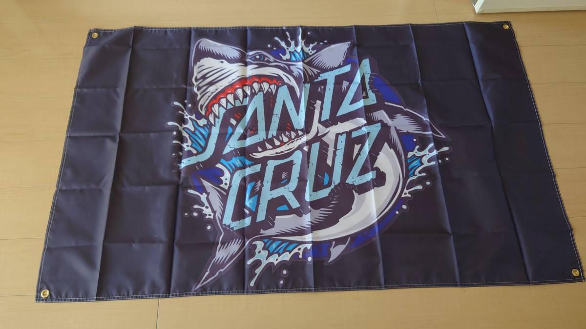 SANTACRUZ サンタクルーズロゴ フラッグ シャーク  タペストリー 90cmX150CM パウエルの画像2