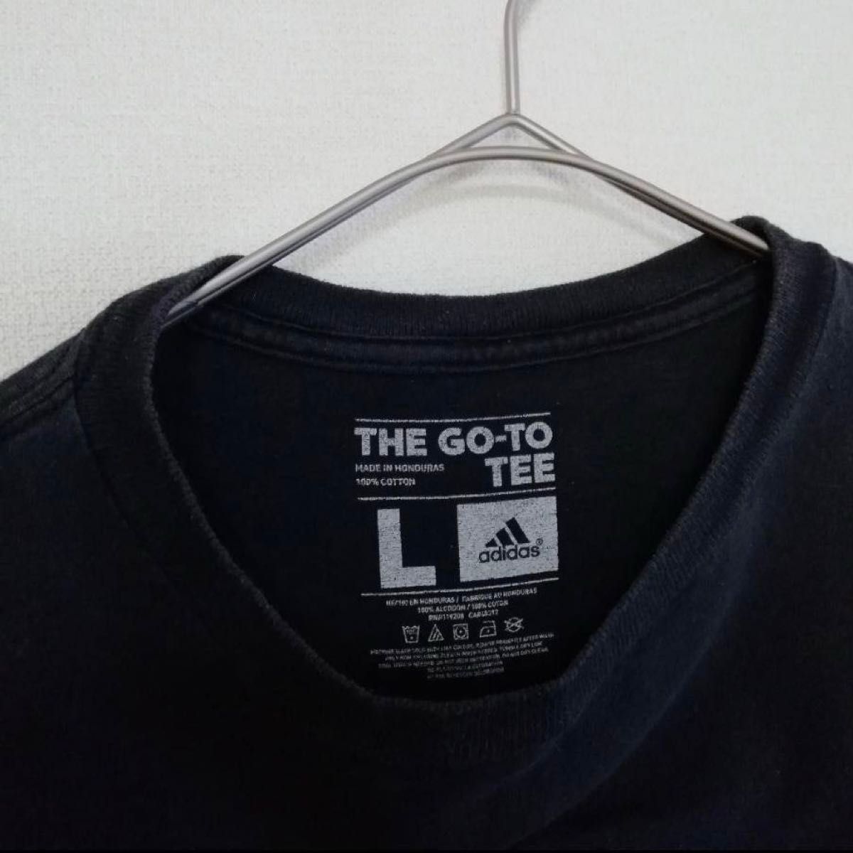 アディダス　adidas　Tシャツ　古着　黒　ブラック　半袖　アメリカ直輸入品 Tシャツ 半袖Tシャツ 古着