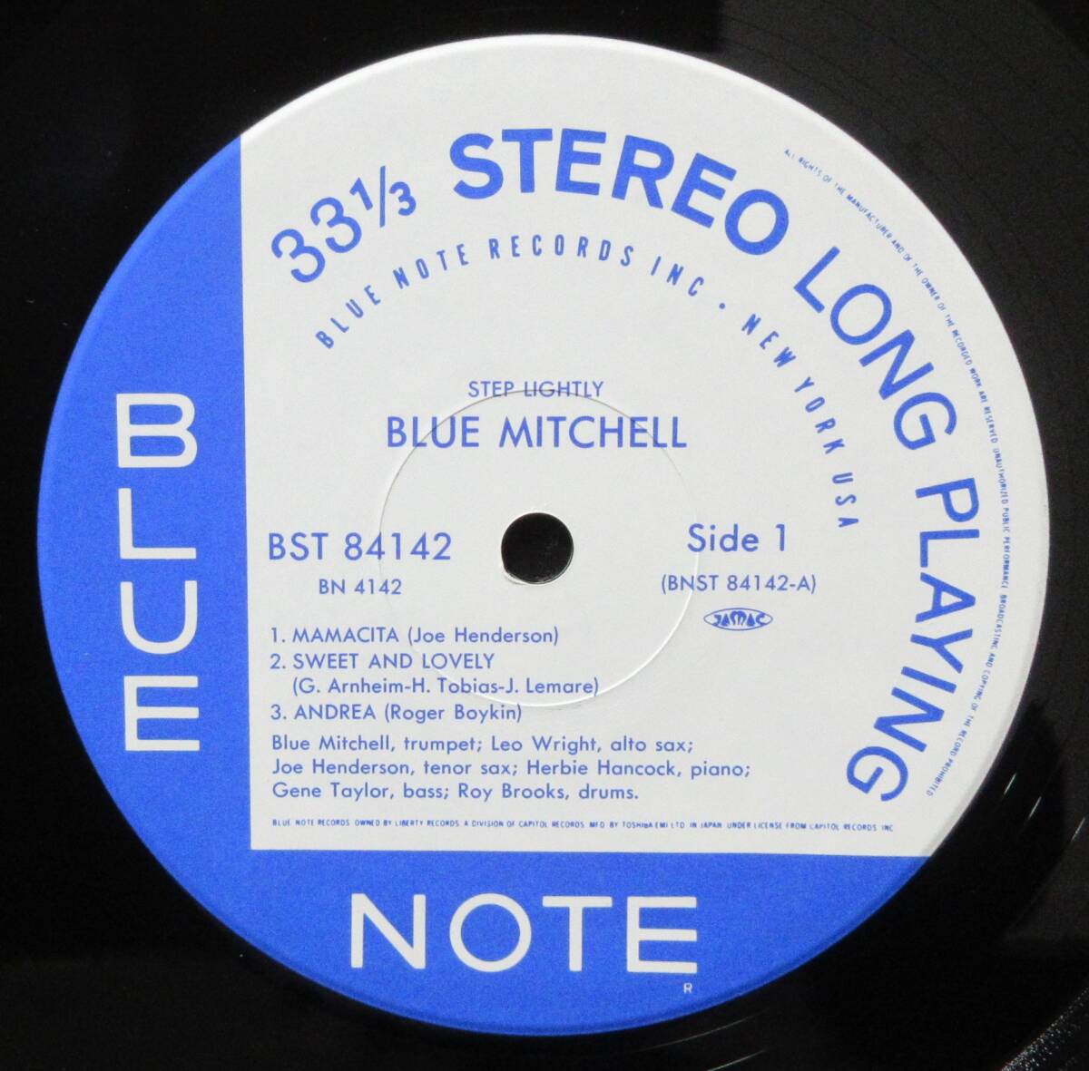 (LP) 美品! BLUE NOTE(東芝) BLUE MITCHELL [STEP LIGHTLY] 4000番台ウルトラコレクション/ブルーミッチェル/Joe Henderson/1993年/BN 4142_画像4