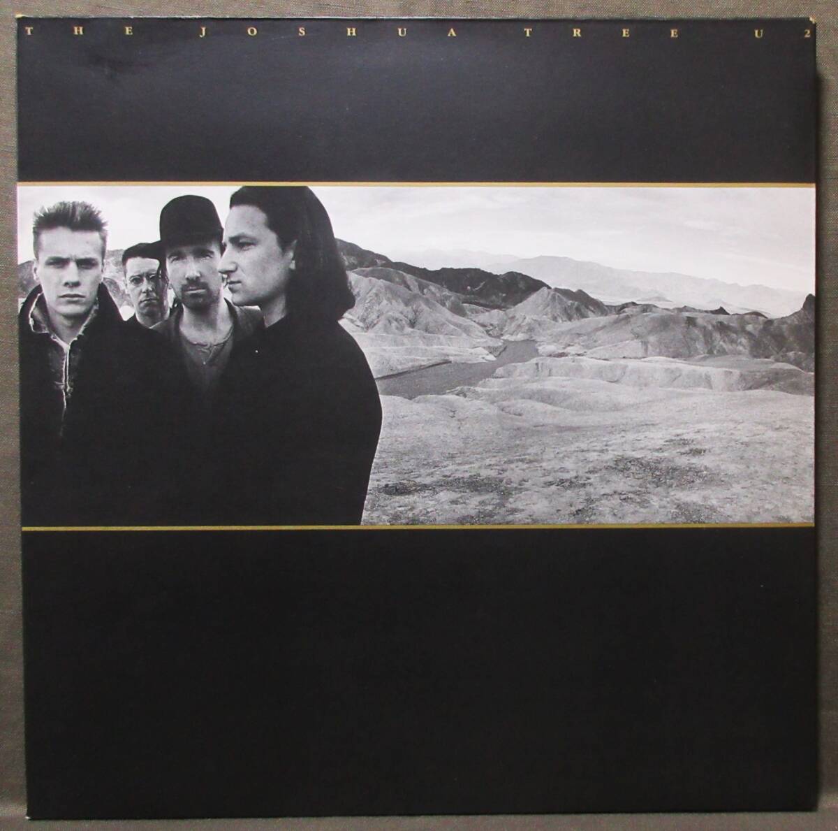 (LP) 英初期盤オリジナル U2 [THE JOSHUA TREE] 2つ折り歌詞カード/オリジナル黒の内袋付き/ヨシュア・トゥリー/1987年/ISLAND RECORDS/U26_画像1