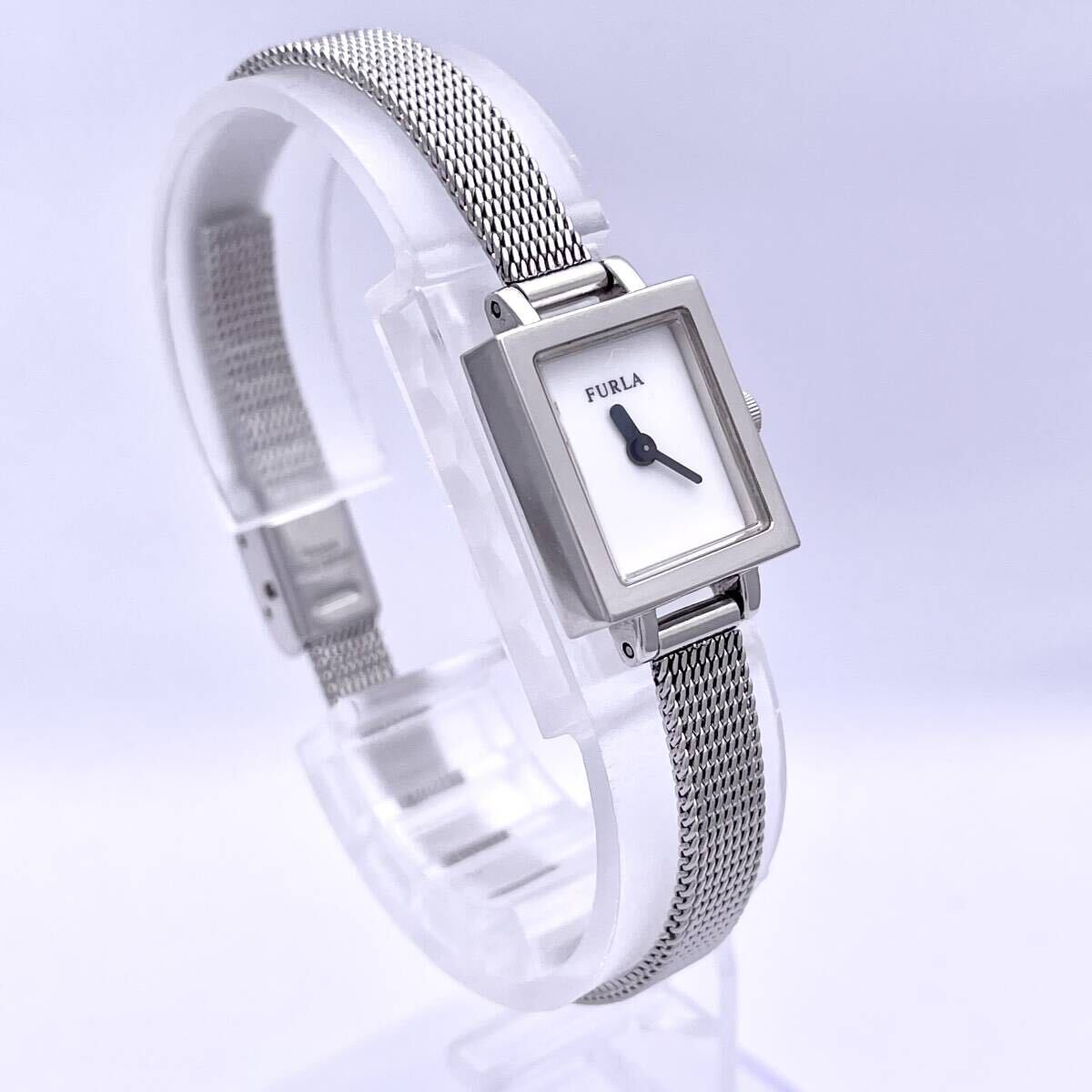 FURLA フルラ STEEL COLLECTION 腕時計 ウォッチ クォーツ quartz 銀 シルバー P205_画像3