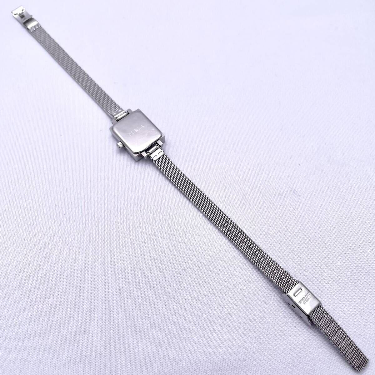FURLA フルラ STEEL COLLECTION 腕時計 ウォッチ クォーツ quartz 銀 シルバー P205_画像7