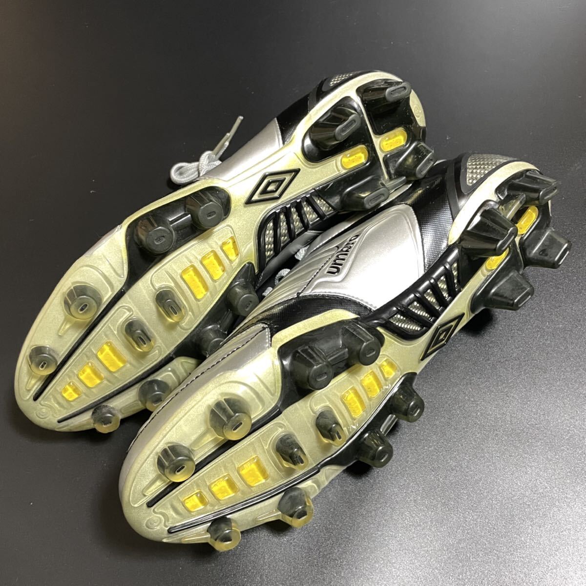 Yahoo!オークション - 【未使用】umbro アンブロ 遠藤保仁選手 Yahoo!オークション - 【未使用】umbro アンブロ 遠藤保仁選手