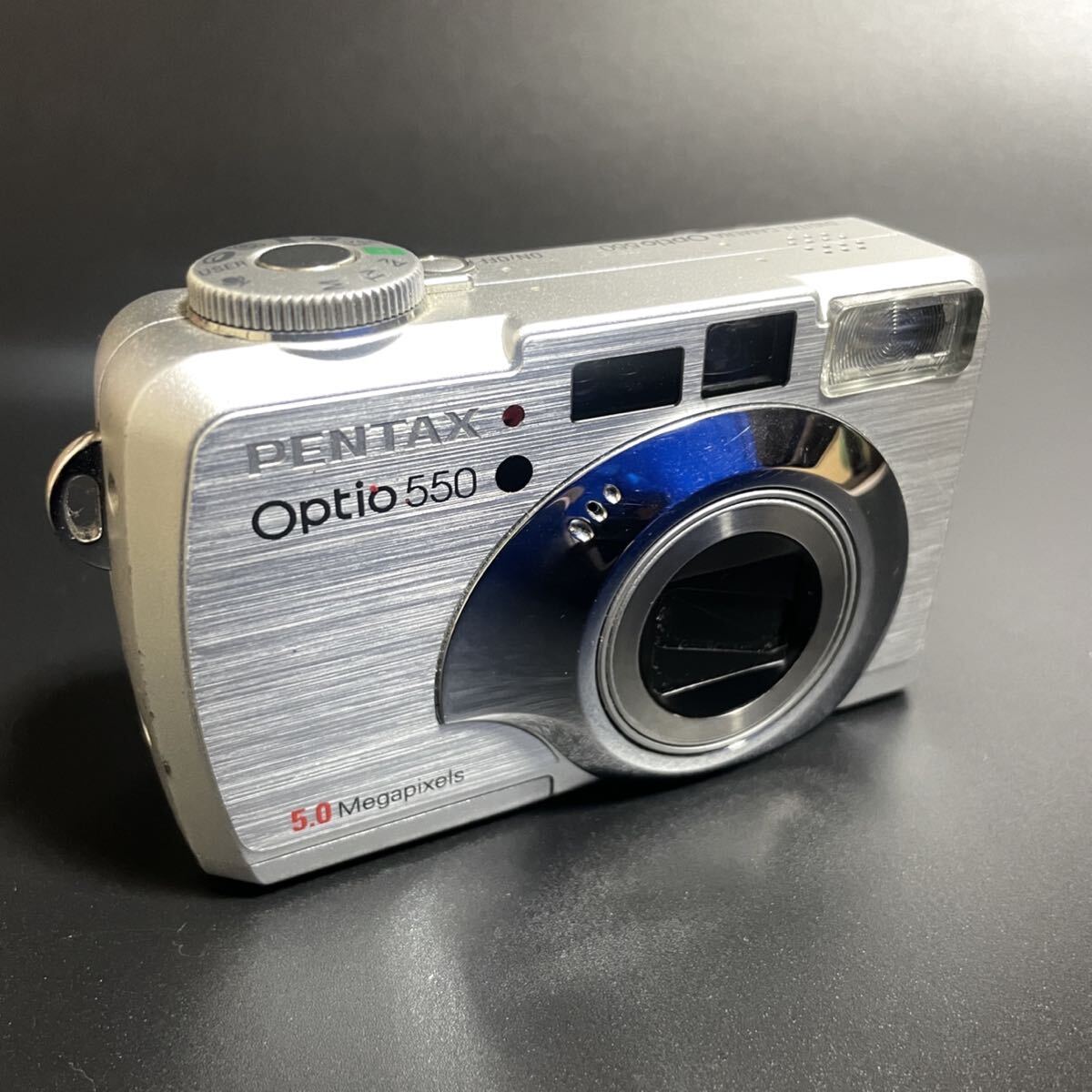 PENTAX ペンタックス Optio550 コンパクトデジタルカメラ デジカメ バッテリー付き 現状品の画像1