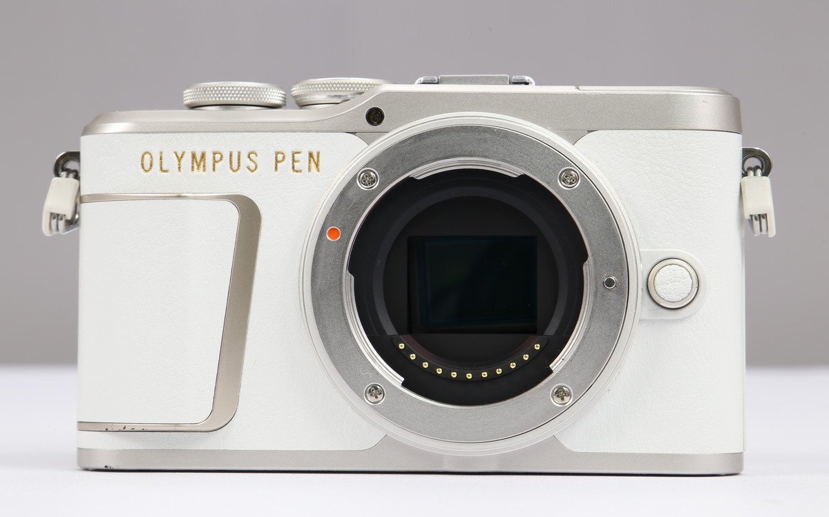 【 良品 | 動作ワケアリ 】 OLYMPUS PEN E-PL10 ボディ ホワイト 【 モーター回転のような振動あり | 撮影は正常に行える状態 】_画像3