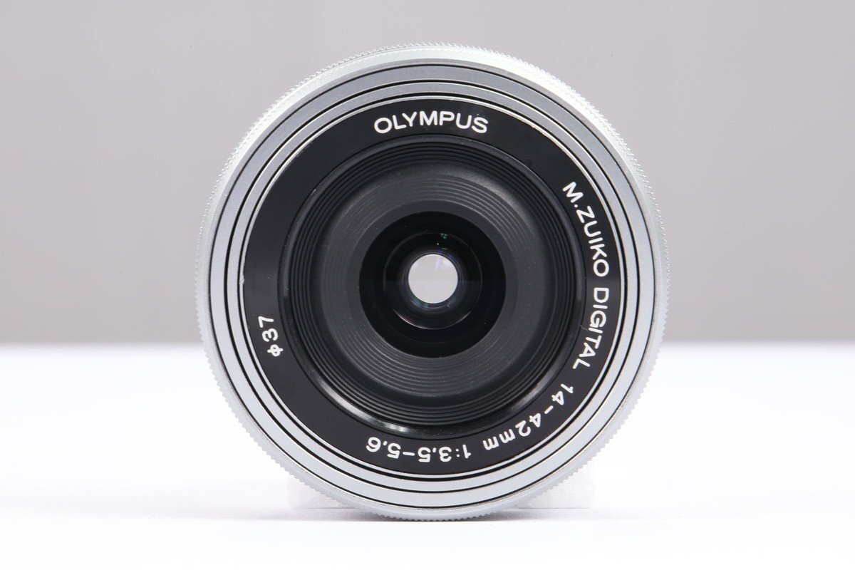 【 極美品 | 動作保証 】 OLYMPUS M.ZUIKO DIGITAL ED 14-42mm F3.5-5.6 EZ 【 レンズプロテクター 追加付属 】の画像7