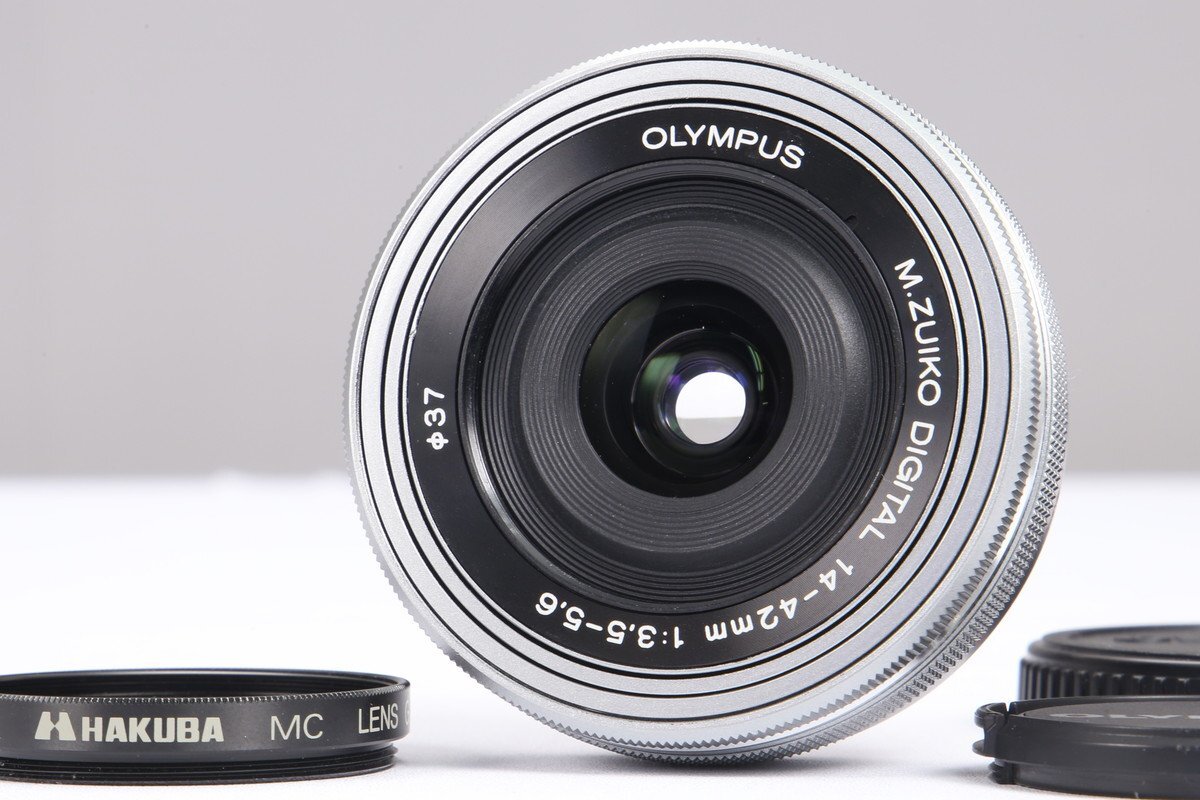 【 極美品 | 動作保証 】 OLYMPUS M.ZUIKO DIGITAL ED 14-42mm F3.5-5.6 EZ 【 レンズプロテクター 追加付属 】の画像1