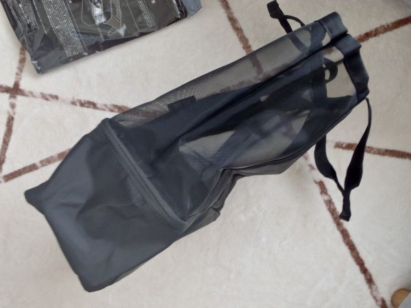 匿名送料込 UNIQLO ユニクロ 保冷収納付 メッシュトートバッグ ブラック 黒 保冷バッグ ノベルティ エコバッグ キャリーバッグ 耐荷重20kgの画像7