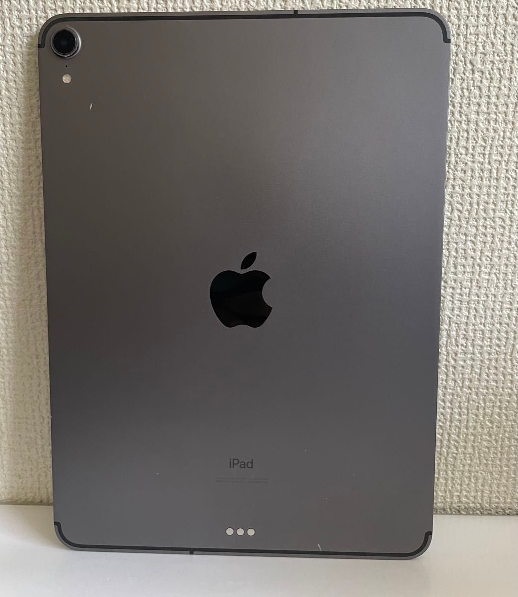 iPad Pro MU102/A 256GB SoftBank Sim Cellular+Wi-Fi 画面割れ iPad Pro MU102/A 256GB SoftBank Sim Cellular+Wi-Fi 画面割れ