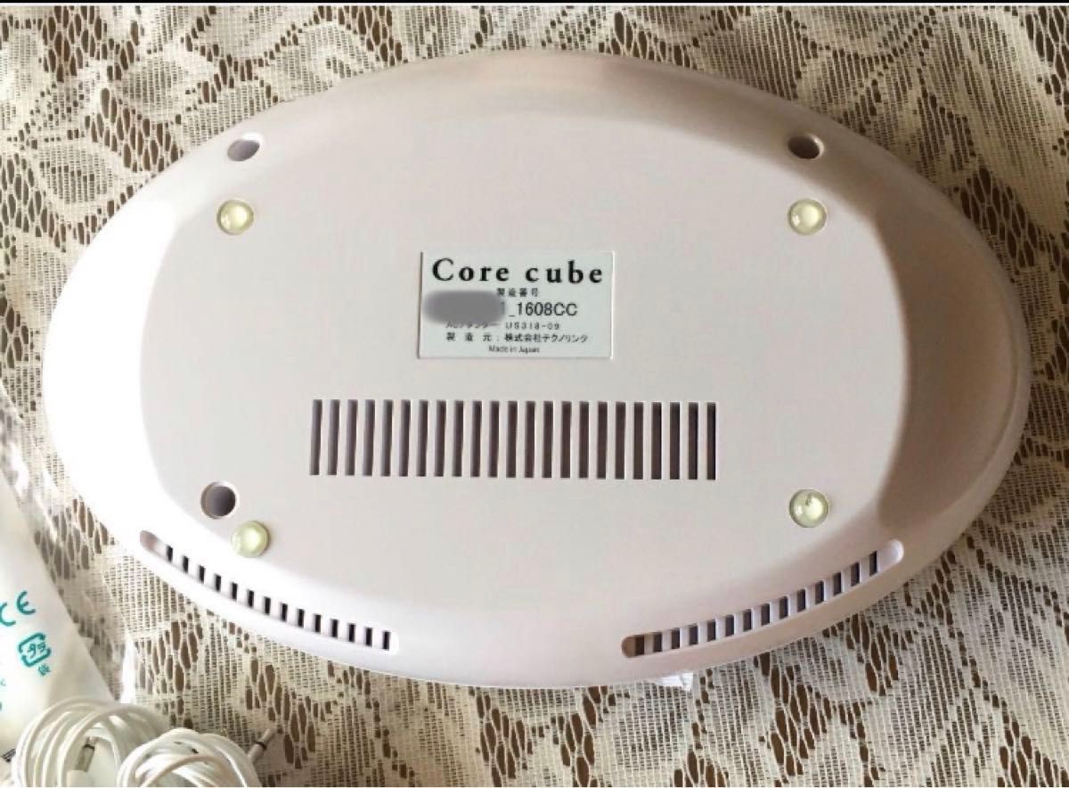 数回のみ セラピム コアキューブ EMS serapm Core cube テクノ 数回のみ セラピム コアキューブ EMS serapm Core cube テクノ