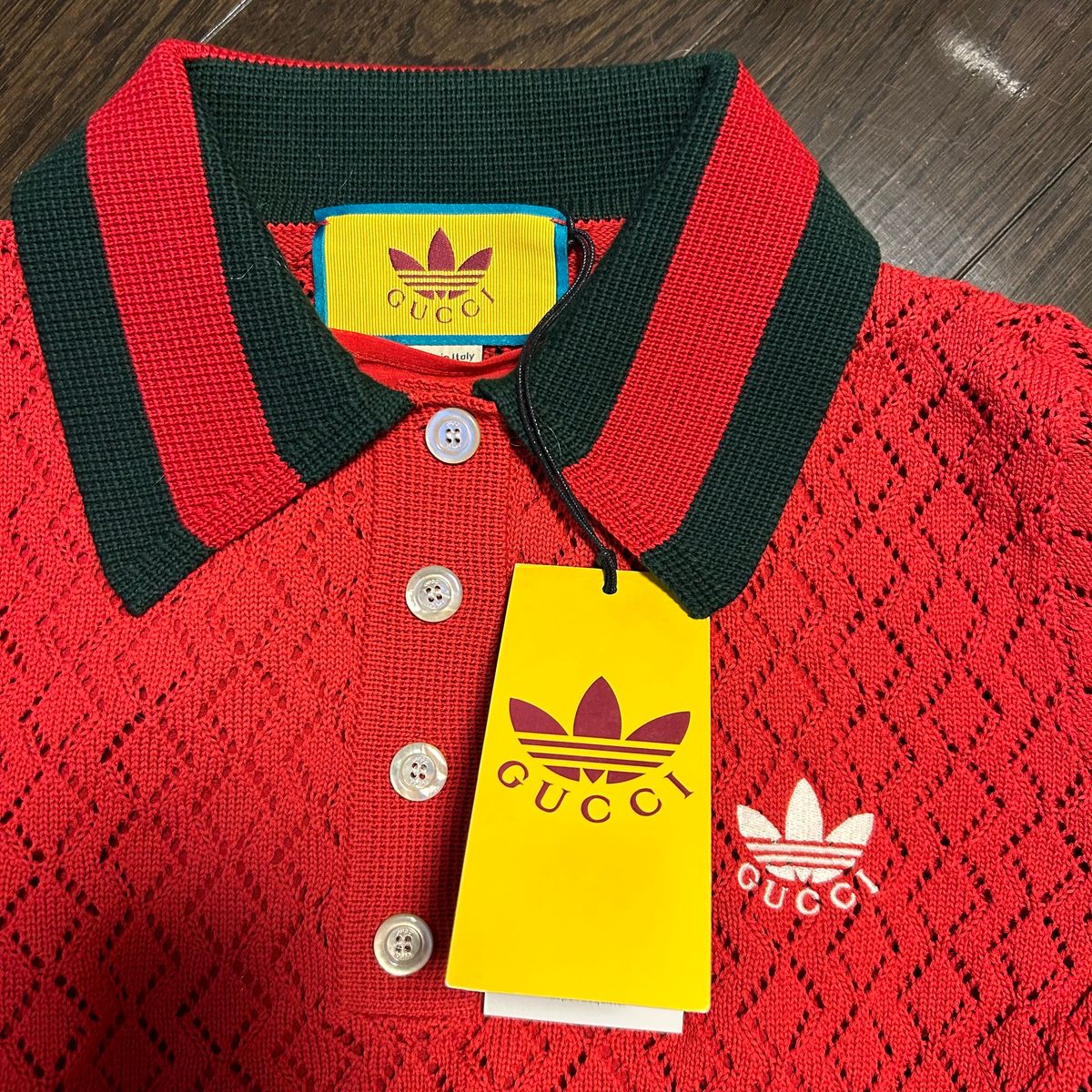 新品タグ付GUCCI グッチ服 adidasアディダスコラボポロシャツ