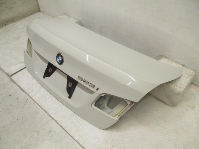 2013 год BMW 523i F10 DBA-XG20 крышка багажника Alpine white III 191913 4602