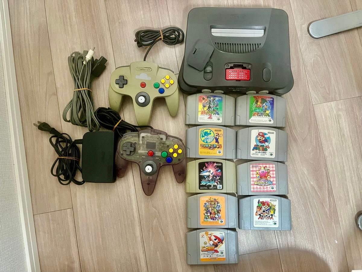 任天堂 ニンテンドー64 本体 カセット9本 セット売り 任天堂 ニンテンドー64 本体 カセット9本 セット売り