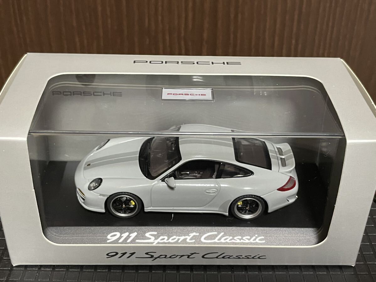  Schuco 1/43 Porsche 911 sport Classic Sport Classic dealer special order Porsche silver box WAP 020 009 0A