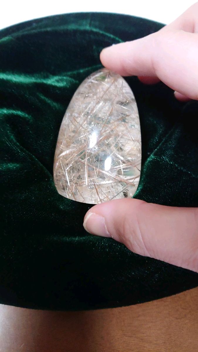 ルチルクォーツ 天然石 パワーストーン水晶 鉱物