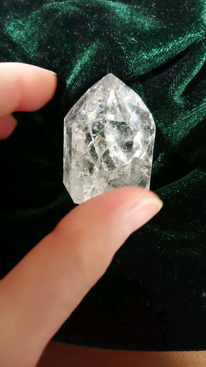 水晶ポイント① 天然石 パワーストーン 水晶 鉱物 
