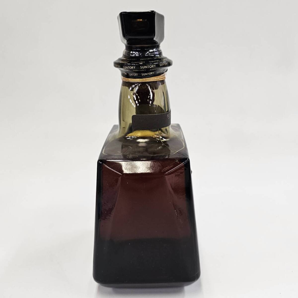 E13534(044)-623/NE3000【千葉県内のみ発送】酒 ROYAL12年 SUNTORY WHISKY ローヤル サントリーウイスキー 43％ 700mlの画像4