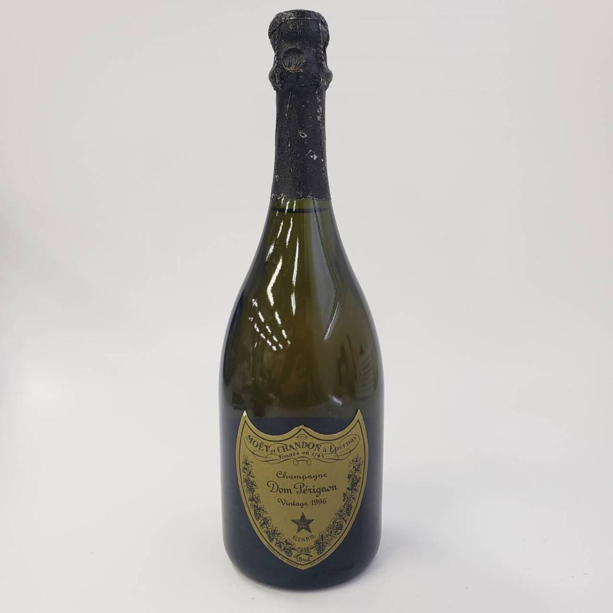 M13810(051)-528/MM28000　酒　Champagne Dom Perignon Vintage 1996 Brut　ドン・ペリニヨン ブリュット　シャンパン　12.5％　750ml_画像1