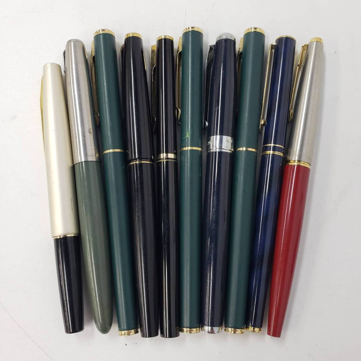 M052-519 万年筆 10点まとめ PARKER パーカー SHEAFFER シェーファー PILOT パイロット 他 筆記用具 文具の画像1