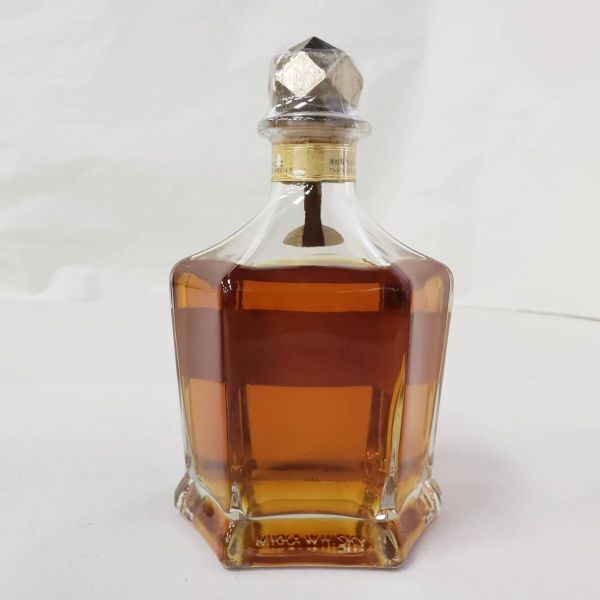 M13265(041)-554/NT10000【千葉県内のみ発送】酒　grand Age Nikka Whisky　グランド エイジ　ニッカウイスキー　45％　660ml　木箱付き_画像4