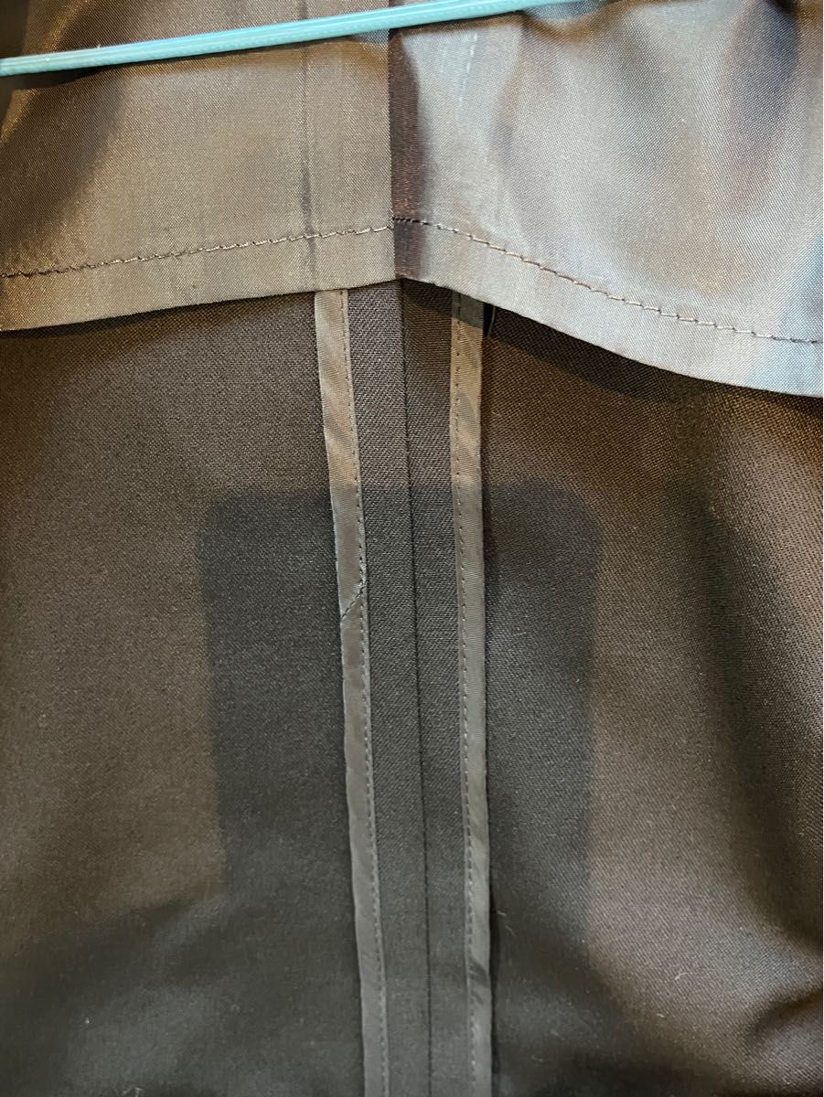 ミキハウス　濃紺スーツ　白シャツ、サスペンダー付き　セットアップ　フォーマル　110センチ