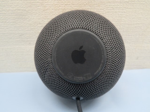 ★Apple A2374 スマートスピーカー スペースグレイ HomePod mini アップル ホームポッド ミニ アダプター付き USED 93456★！！_画像7