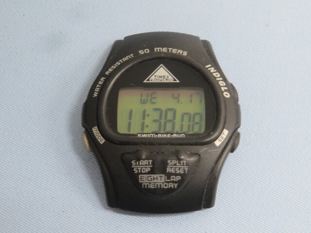 ★TIMEX TRIATHLON 腕時計 クォーツ デジタル タイメックス トライアスロン 電池交換済み 93692★！！の画像2