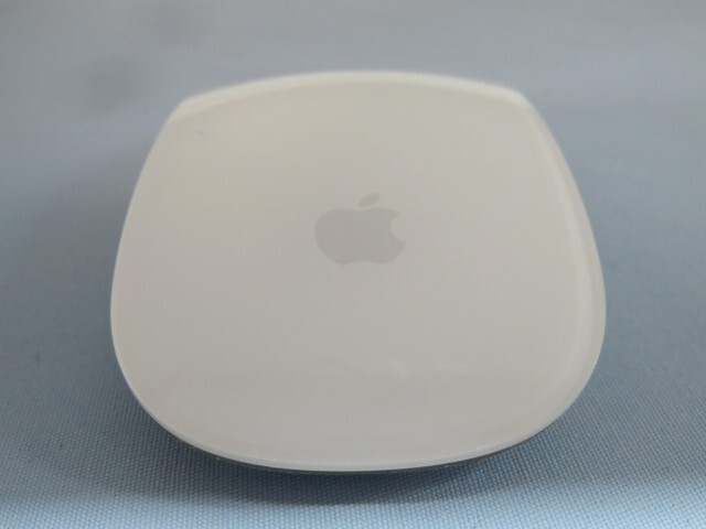 ★Apple A1657 ワイヤレスマウス Magic Mouse2 アップル マジックマウス PC用品 USED 94132★！！ の画像2