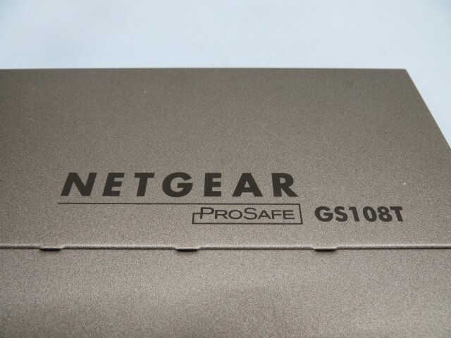 ■NETGEAR GS108T 8ポートギガビットスマートスイッチ ネットギア LANハブ PC用品 USED 94158■！！_画像3