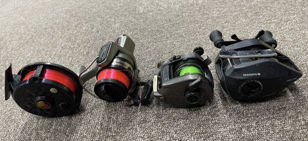 E240-G10-20 SHIMANO シマノ ULTEGRA GT 3000 Alivio 3000 Daiwa ダイワ ST700など リール まとめ売り 7点セット_画像4