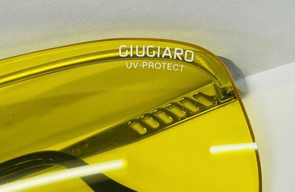 F204-CH1-815 ◎ GIUGIARO ジウジアーロ UV-PROTECT GI015 130 T-TITAN-P サングラス イエロー ファッション小物_画像4