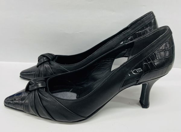 E262-CH5-253 DIANA ダイアナ 23EE ヒール パンプス シューズ レディーズ 靴 23cm ブラックの画像1