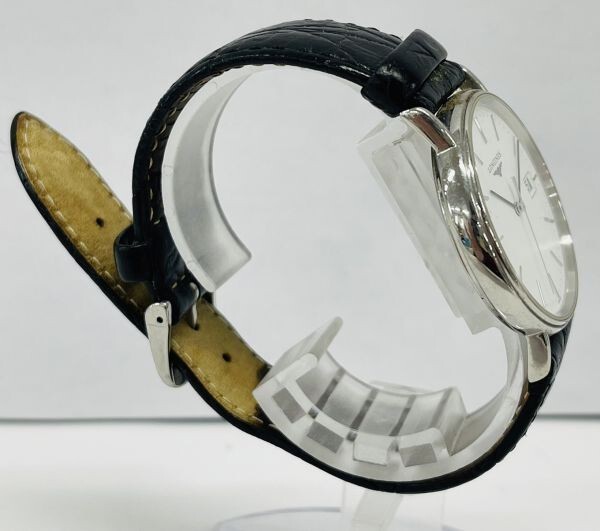 C209-I47-1172 ◎ 【電池交換済】LONGINES ロンジン ラウンド L4.720.4 32119022 メンズ クォーツ 3針 デイト 腕時計 稼働_画像4