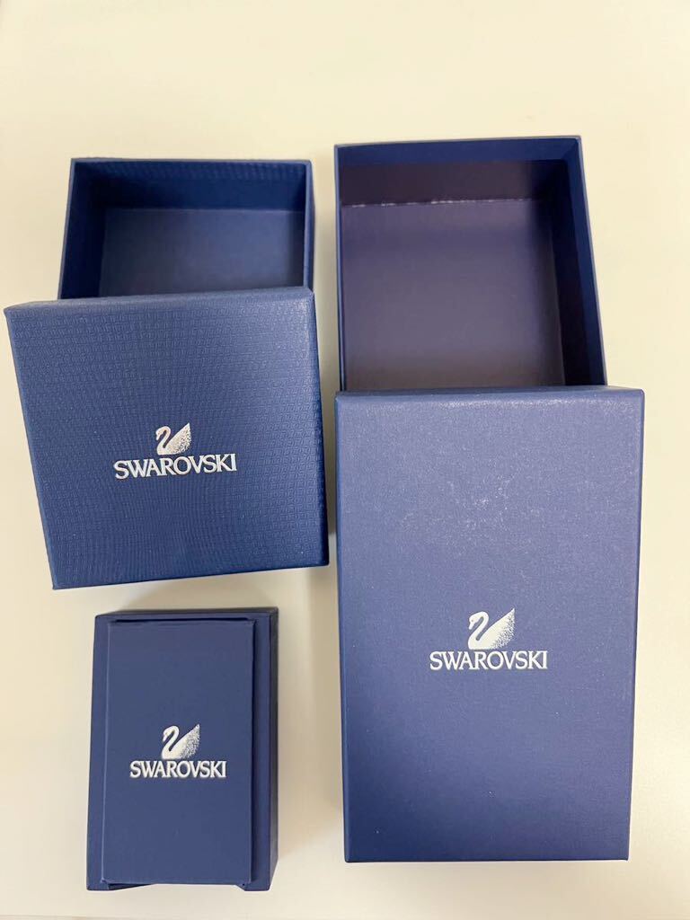 【正規品】SWAROVSKI 空箱8、リボン2本SETの画像5